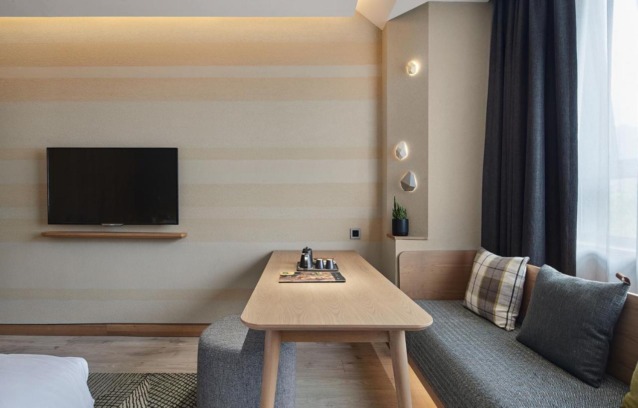 Ebo Hotel Hangzhou Wulin - 5 Mins Drive To The West Lake Exterior photo